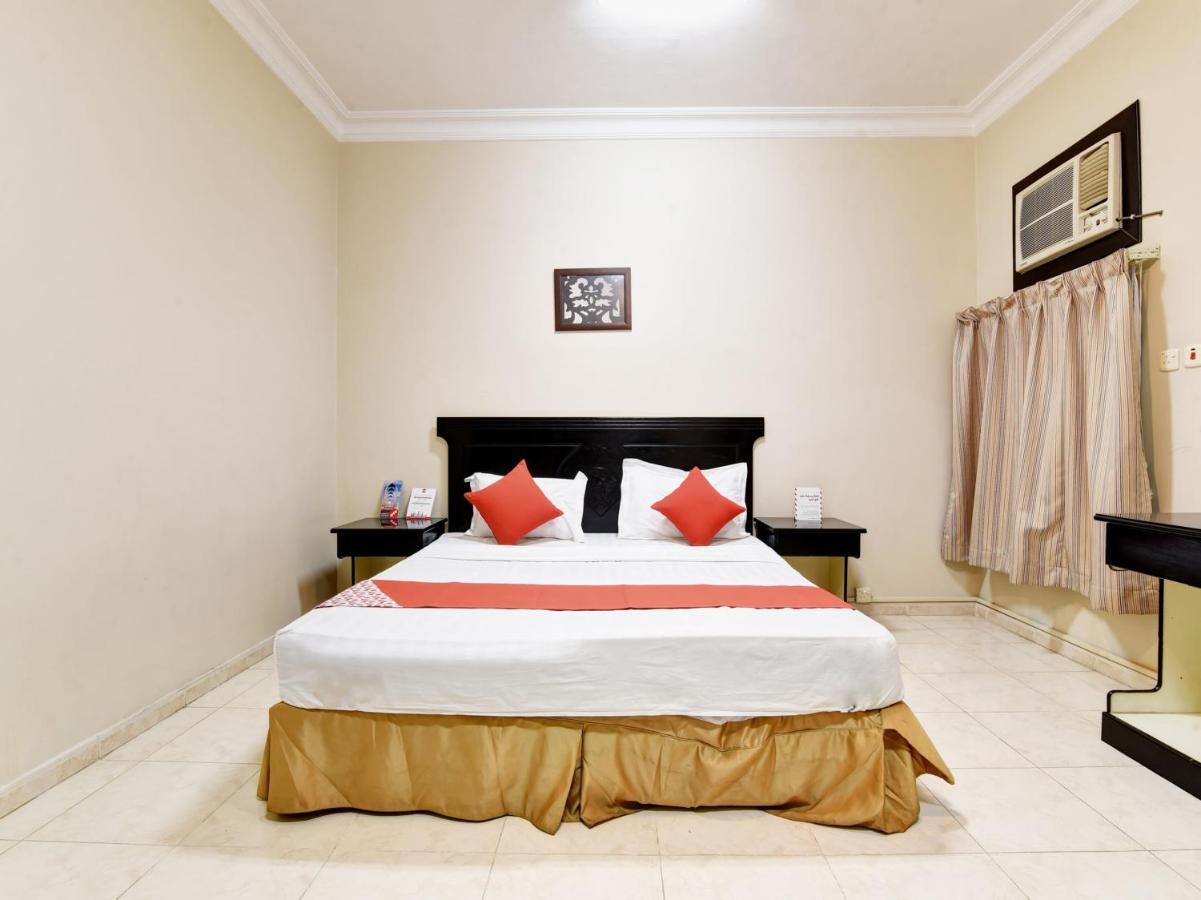 رونزا للوحدات السكنية المفروشة Rwnza Hotel Apartments Tabuk Exteriör bild